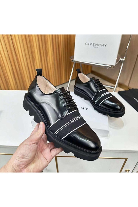 Кожаные ботинки Givenchy чёрного цвета