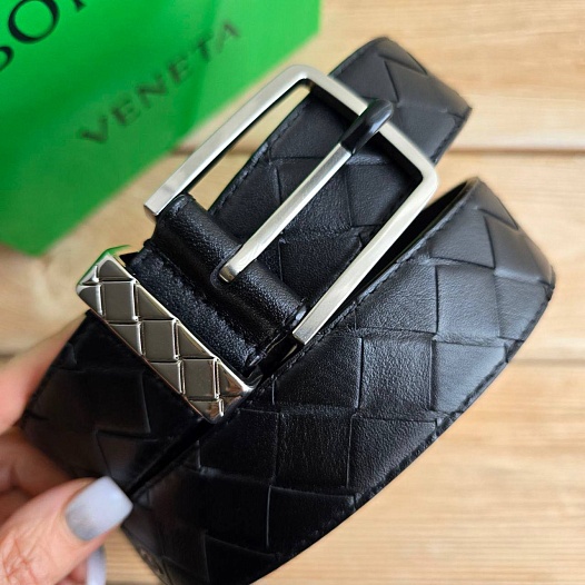 Чёрный кожаный ремень Bottega Veneta - длина 105 см   
