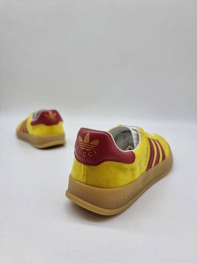 Женские кроссовки Gucci x Adidas Gazelle Collaboration - Yellow   
