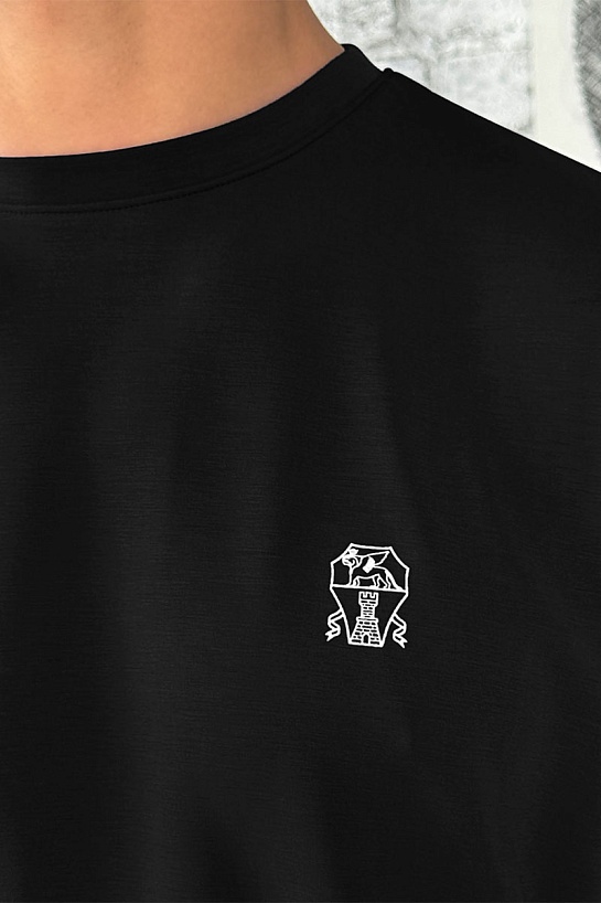 Мужской чёрный костюм Brunello Cucinelli 