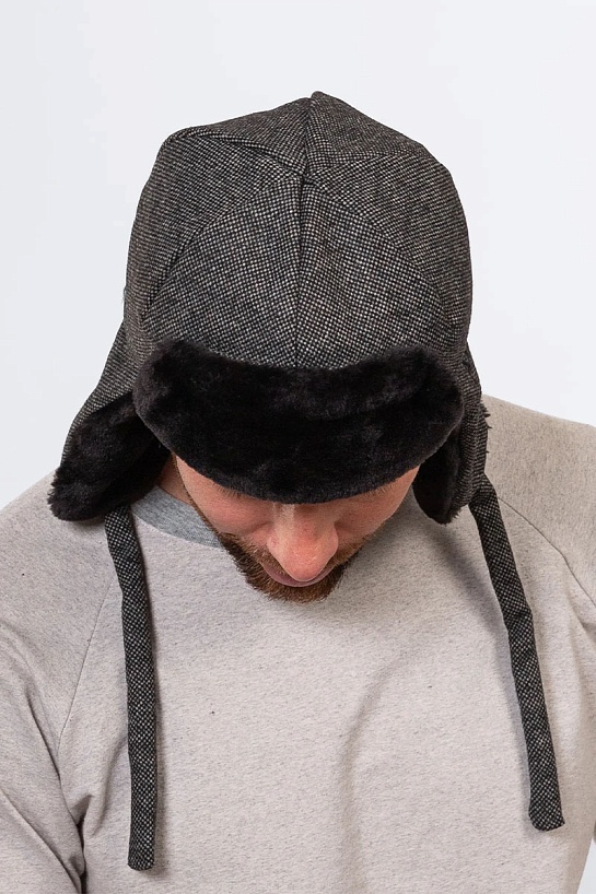 Шапка-ушанка серого цвета Armani Jeans