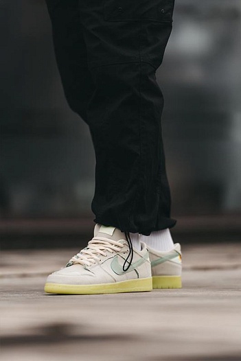 Кроссовки Nike SB Dunk Low "Mummy"   