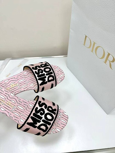 Женские шлёпанцы Dior Dway Premium - Pink   