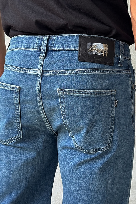 Синие джинсовые шорты Hugo Boss relaxed fit