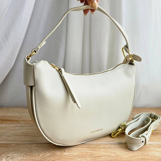 Женская сумка Coccinelle Priscilla 28x17 см - Beige