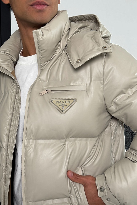 Мужской пуховик Prada logo-plaque - Beige