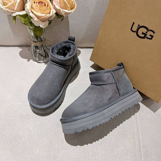 Женские ботинки UGG Classic Ultra Mini Platform - Grey