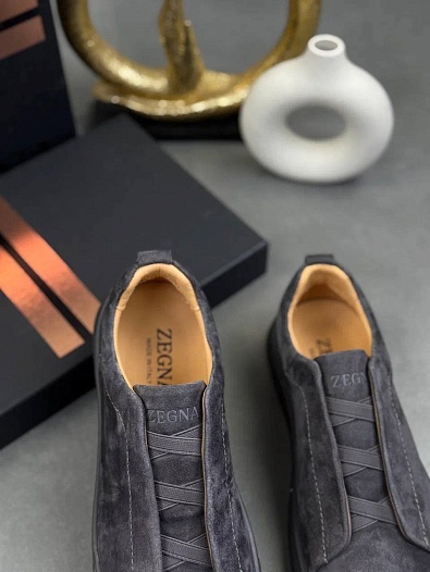 Замшевые кроссовки Zegna Triple Stitch   
