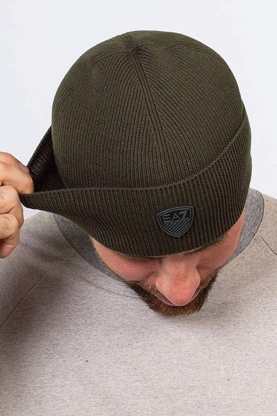 Шапка цвета хаки Emporio Armani 7 Mountain U Shield