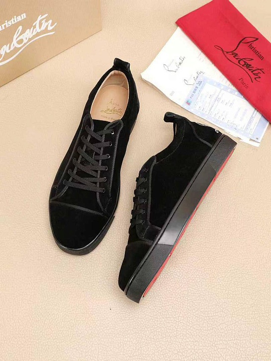 Замшевые кроссовки Christian Louboutin Louis Junior