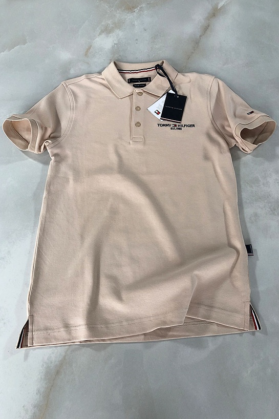 Белое мужское поло Tommy Hilfiger est.1985