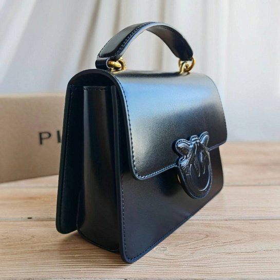 Кожаная сумка Love Bag 20x15 см
