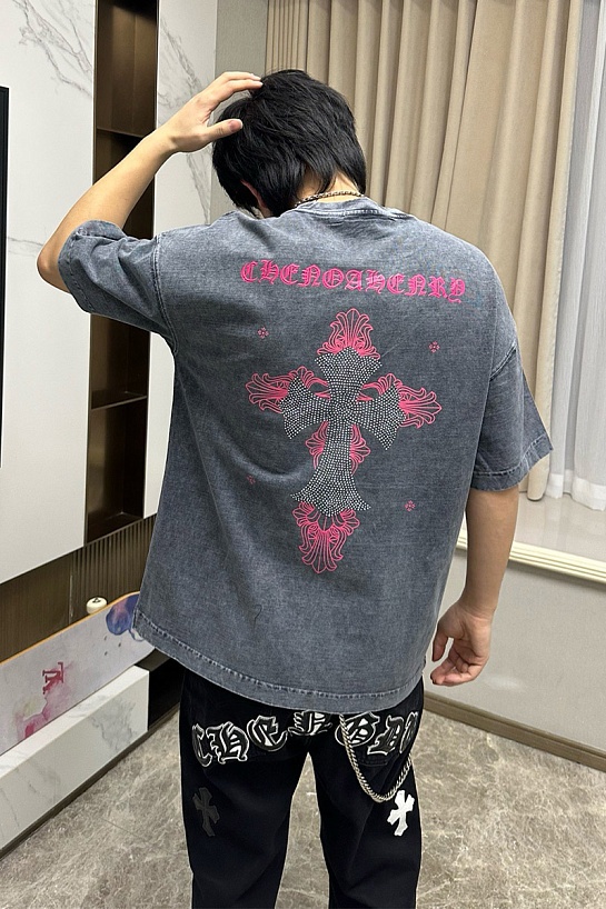 Серая оверсайз футболка Gothic logo