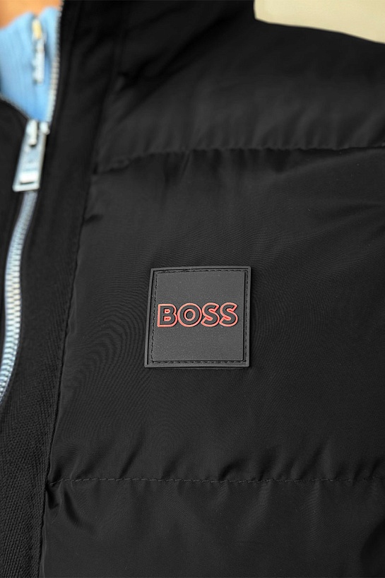Мужской чёрный жилет Hugo Boss logo-patch
