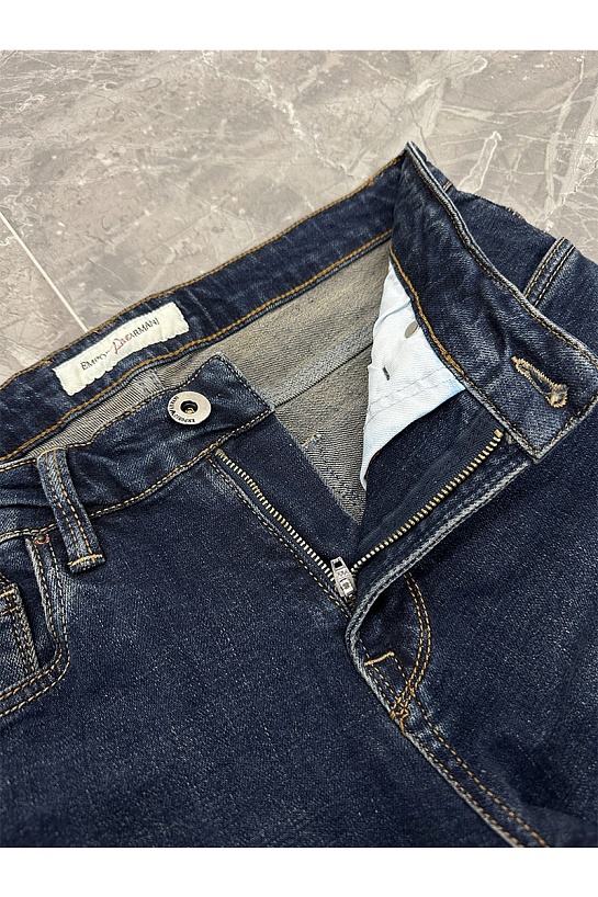 Джинсы тёмно-синего цвета Emporio Armani regular fit