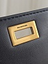Кожаная сумка Balenciaga 23x20 см