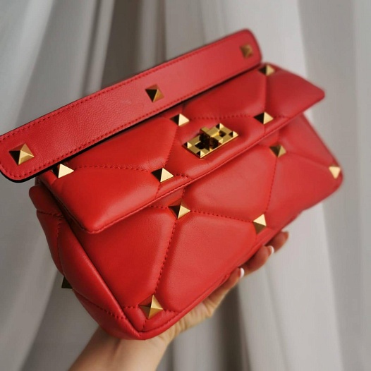 Женская сумка Valentino Roman Stud 25x14 см - Red   