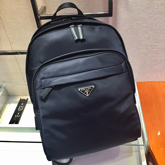 Нейлоновый рюкзак Prada Premium 43.5x31x20 см