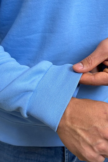 Свитшот голубого цвета Calvin Klein embroidered-logo   