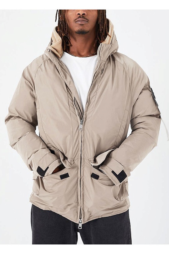Парка бежевого цвета Stone Island compass-patch