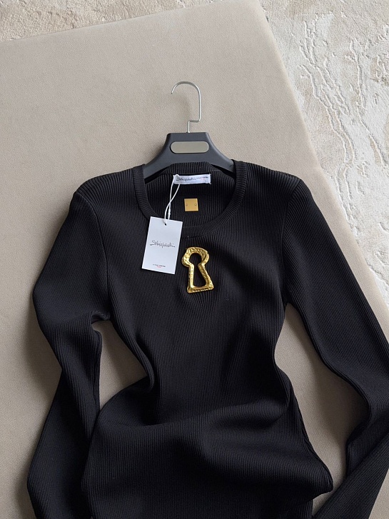 Женское чёрное платье Schiaparelli