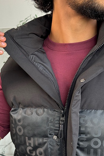 Мужской чёрный жилет Hugo Boss Baltino engraved-logo   