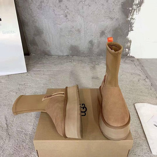 Женские ботинки UGG Deeper - Brown