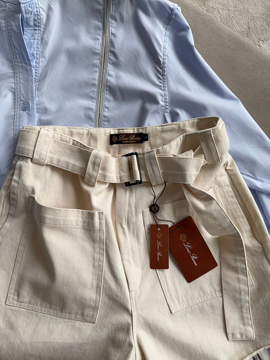 Женские бежевые шорты Loro Piana