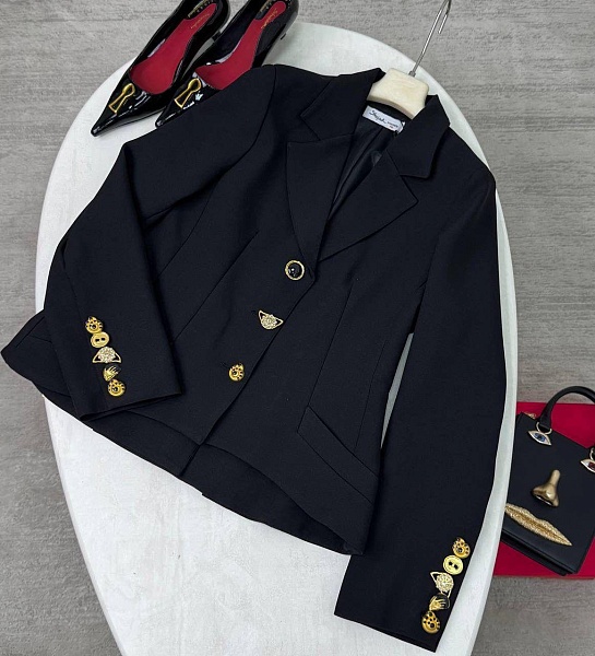 Женский классический пиджак чёрного цвета Schiaparelli premium