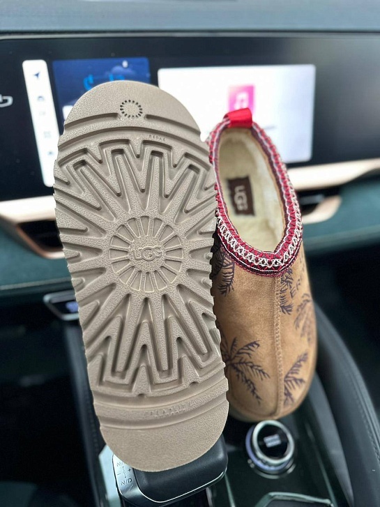 Женские замшевые ботинки UGG Tazz Platform Erewhon - Chestnut