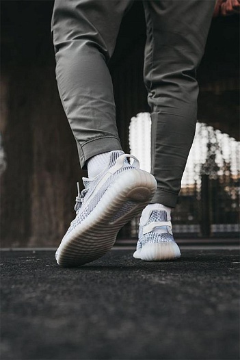 Кроссовки Adidas Yeezy Boost 350 V2 “Static” Reflective   