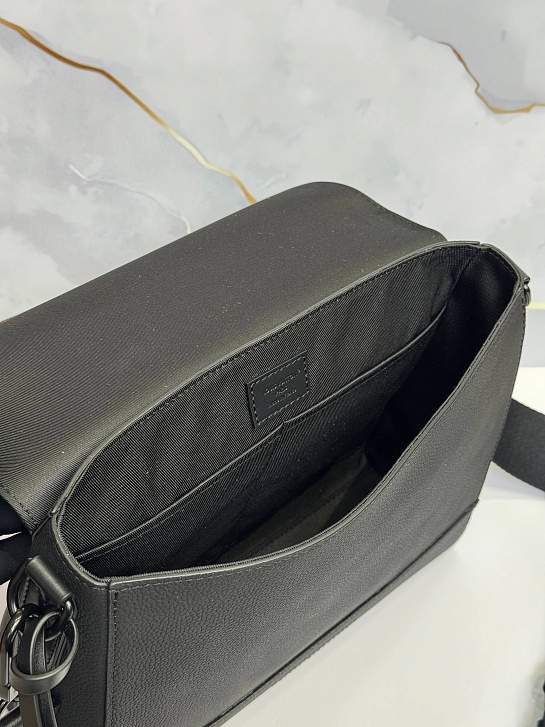 Кожаная сумка Louis Vuitton Takeoff Messenger premium 28x23x10 см