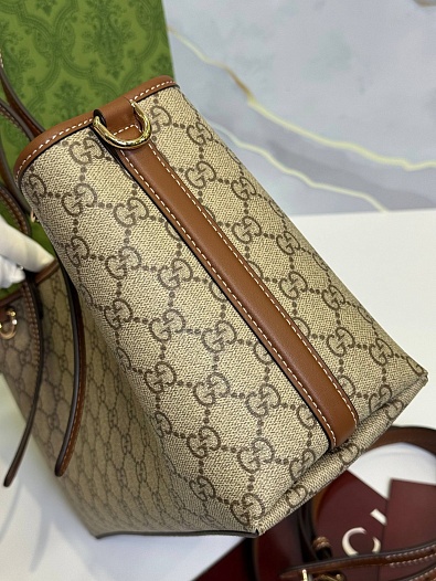 Кожаная сумка Gucci GG Emblem premium 30x19x11 см   
