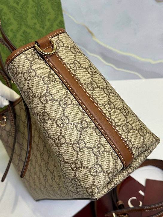 Кожаная сумка Gucci GG Emblem premium 30x19x11 см