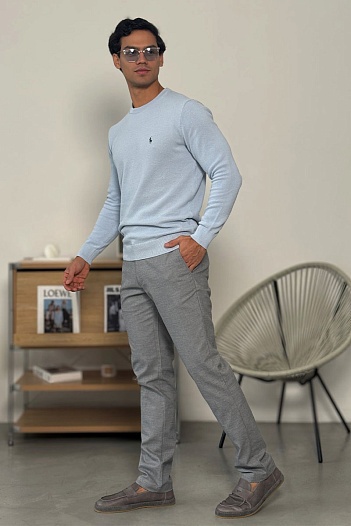 Мужские брюки Hugo Boss серого цвета   