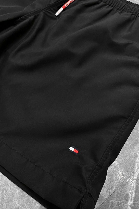 Мужские чёрные шорты Tommy Hilfiger