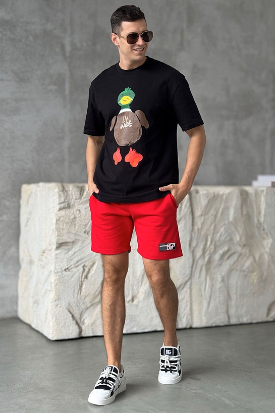 Мужские красные шорты Prada