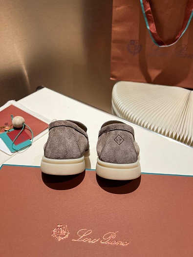 Женские замшевые лоферы Loro Piana Summer Charms Walk premium   