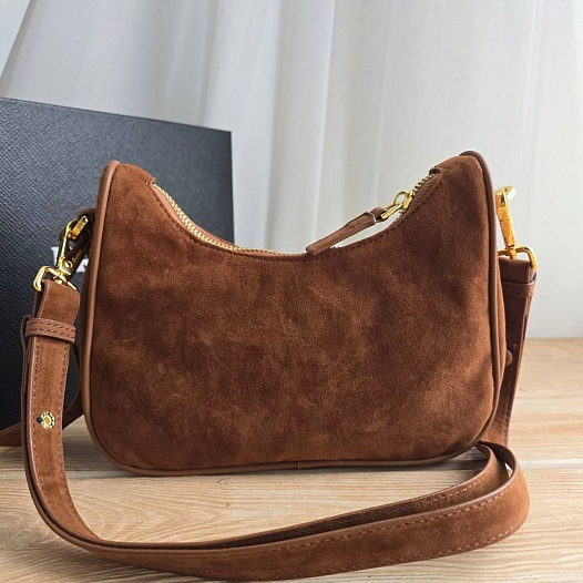 Замшевая сумка Prada re Edition 23x12 см - Brown   
