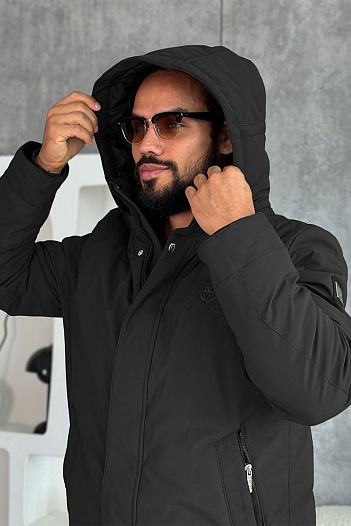 Мужская парка чёрного цвета Loro Piana   