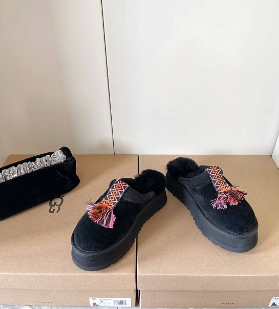 Женские ботинки сабо UGG Tazzle - Black