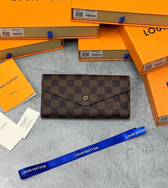Кожаный кошелек Louis Vuitton Sarah Premium 19x10.5x2.5 см