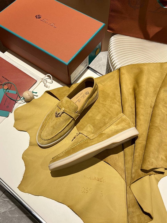 Женские замшевые лоферы Loro Piana Summer Charms Walk premium