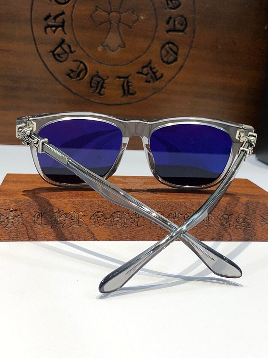 Солнцезащитные очки Chrome Hearts Gravy