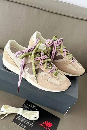 Женские кросовки MIU MIU x New Balance 471 premium   
