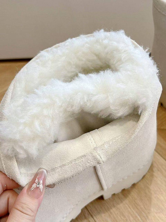 Женские ботинки Balenciaga Alaska Fur Bootie premium - White