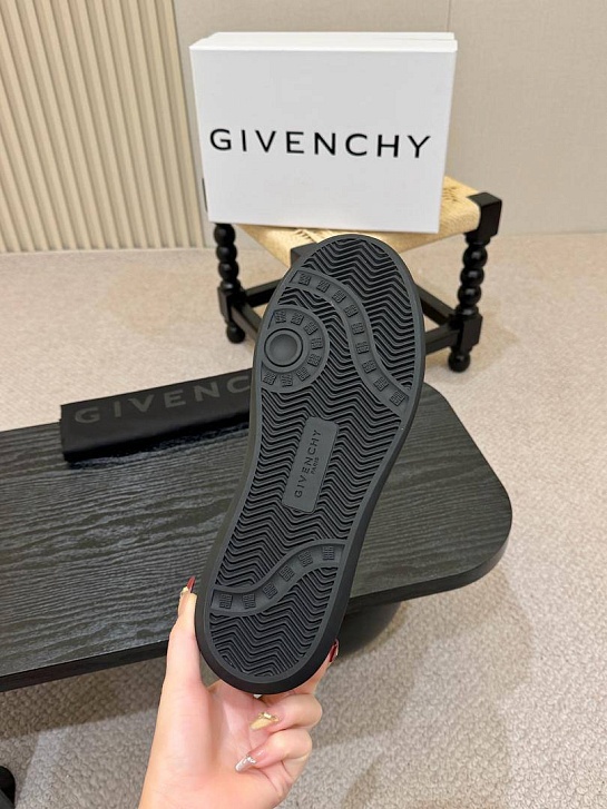 Мужские кожаные кроссовки Givenchy G Set