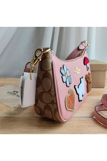 Сумка Coach Teri creature patches 24x13 см   