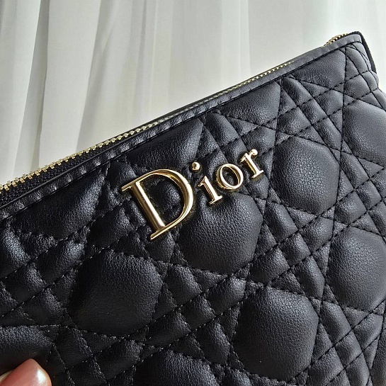 Кожаная чёрная сумка Dior 24x20 см