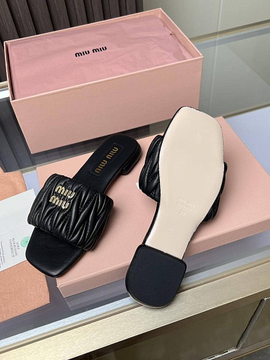 Женские шлёпанцы MIU MIU Premium - Black   